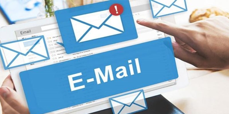 Liên hệ qua email siêu đơn giản và tiện lợi